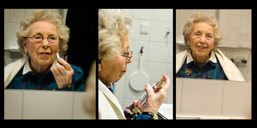 Theme:Old people   Dressing-up to New Years celebration at The Town Hall in Copenhagen